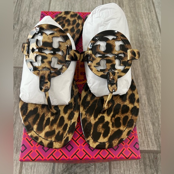 🐆🖤Authentic Tory Burch Miller Sandals & Box Sz10 Patent Leopard 🖤😍 - Picture 1 of 6